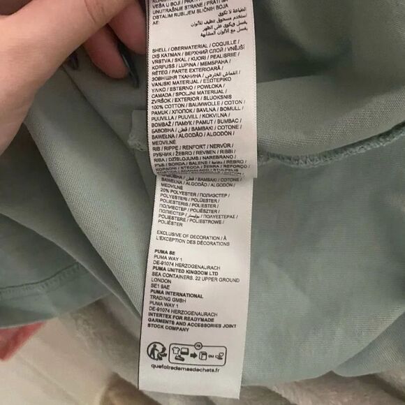 Puma Green and Beige Logo Tee Size Small - Picture 7 of 7